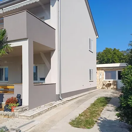 Segulja-2 By Interhome *