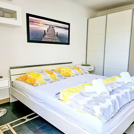 Segulja-2 By Interhome * Jadranovo