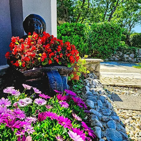 Segulja-2 By Interhome